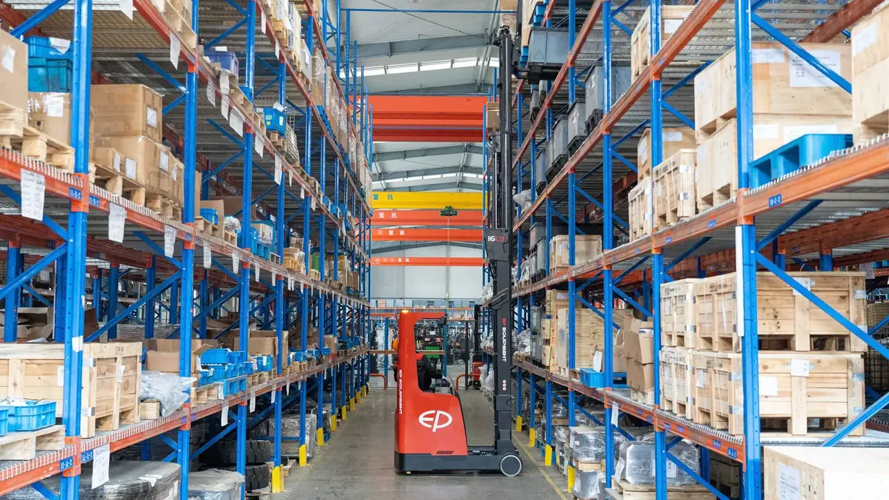 Chariot à Mât Rétractable Pro CQD16 — vue 3