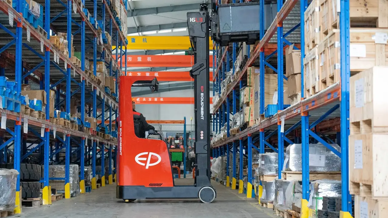 Chariot à Mât Rétractable Pro CQD16 — vue 5